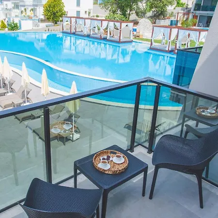 Orka Cove Penthouse & Adults Only 4* Ölüdeniz